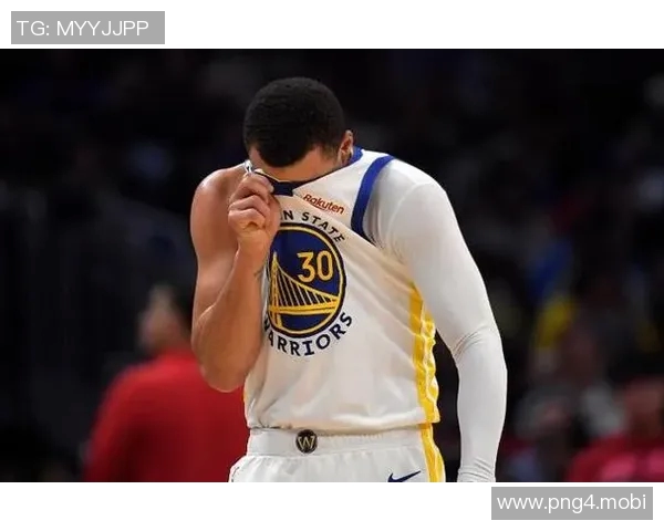 外线尽力了！蒙克替补22分钟 三分9中6拿到18分2板2助